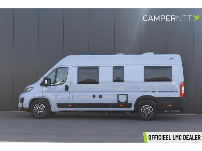 LMC Innovan 640 Pure 140cv Autom&aacute;tico | Toldo Thule | Camas individuales | Sensores de aparcamiento | Llantas de aleaci&oacute;n | Mucho espacio de almacenamiento | LED foto: 2
