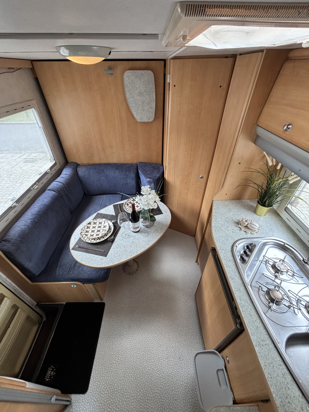 Chausson Welcome 50 5.40m COMPACT! ROUND SEATING + FOLD-DOWN BED photo: 18