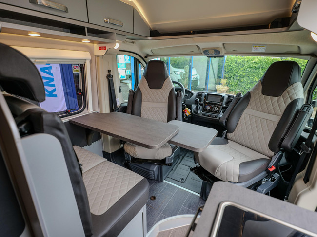 Weinsberg CaraBus 600 ME AUTOMAAT GRATIS foto: 7