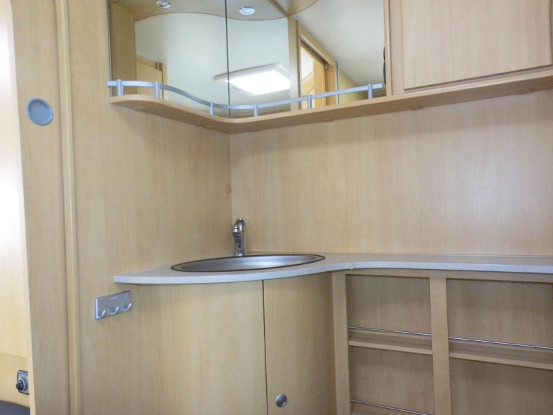 Dethleffs Camper 450 Mover! very neat! photo: 7