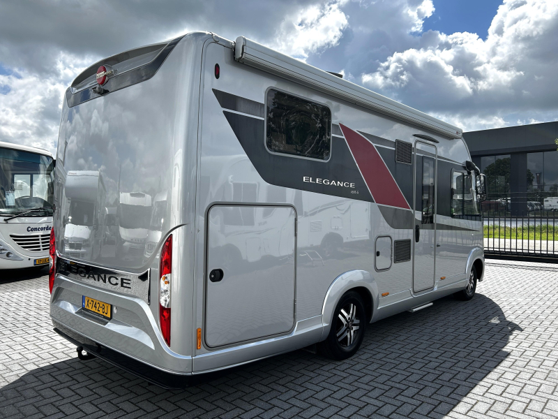 Bürstner Elegance 695 G Queensbed/Automaat/2016!  foto: 2