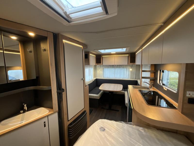 Knaus Sport 450 FU NW. MODEL-GRATIS MOVER  foto: 11