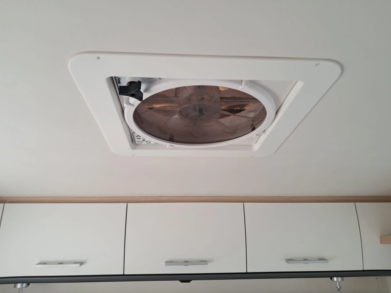Sunlight T 68 - Levelsysteem - Maxfann  foto: 14