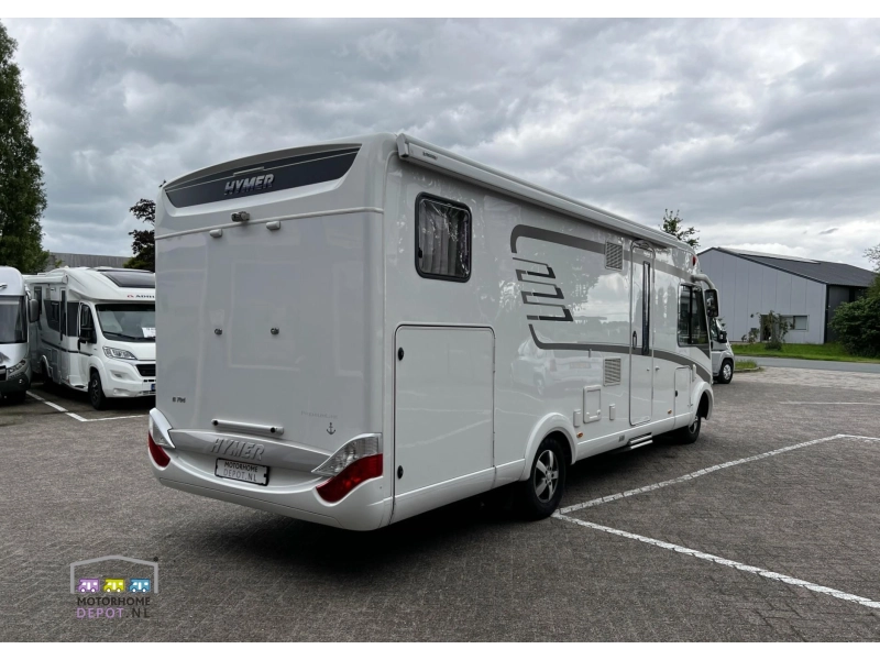 Hymer B 704 PL  foto: 1