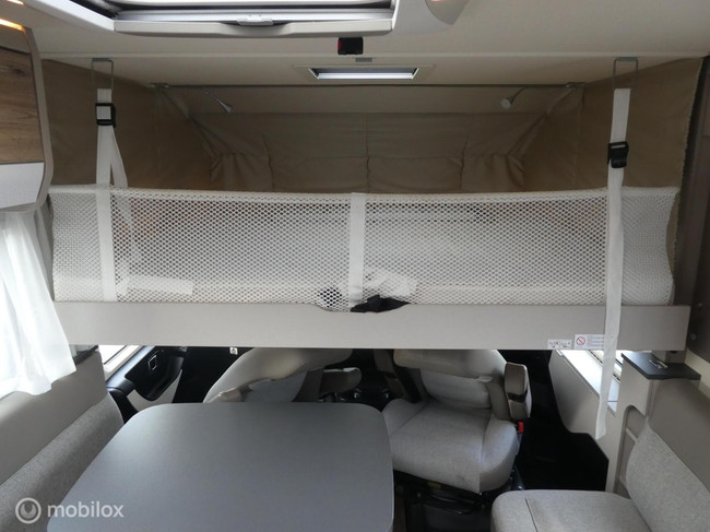 Hymer Exsis I 678 AUTOMAAT 160 PK foto: 19