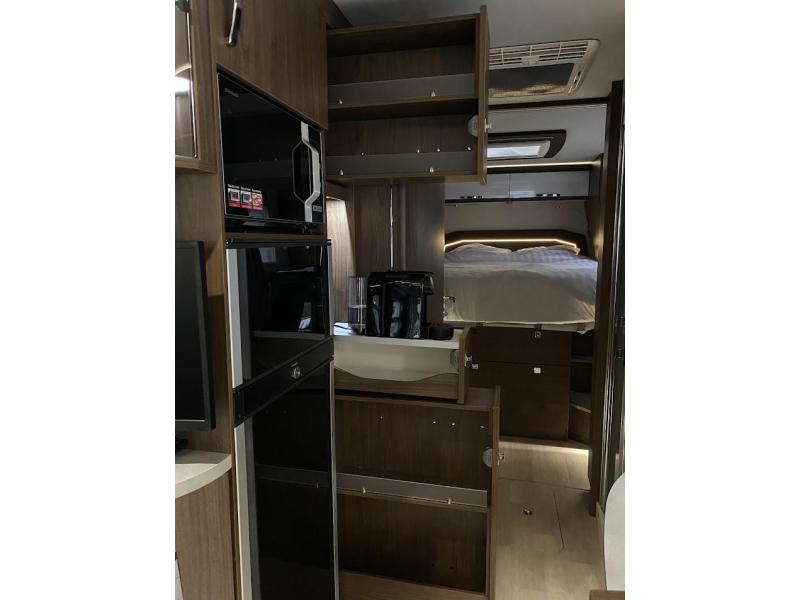 Frankia Platin 8400 QD Alpine Geluidsysteem  foto: 5