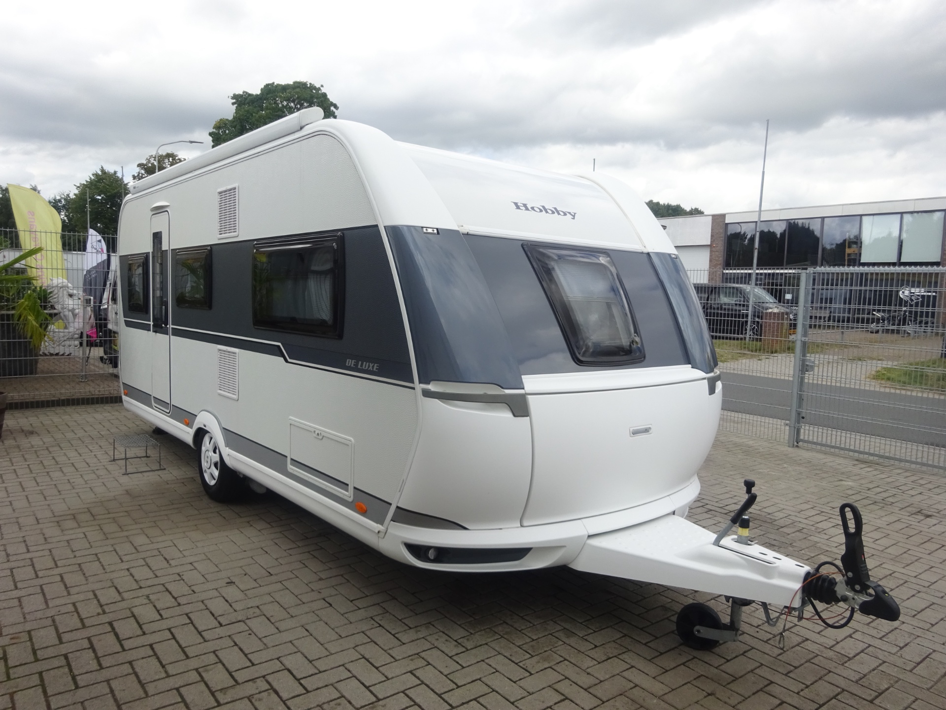 Hobby De luxe GERESERVEERD foto: 0