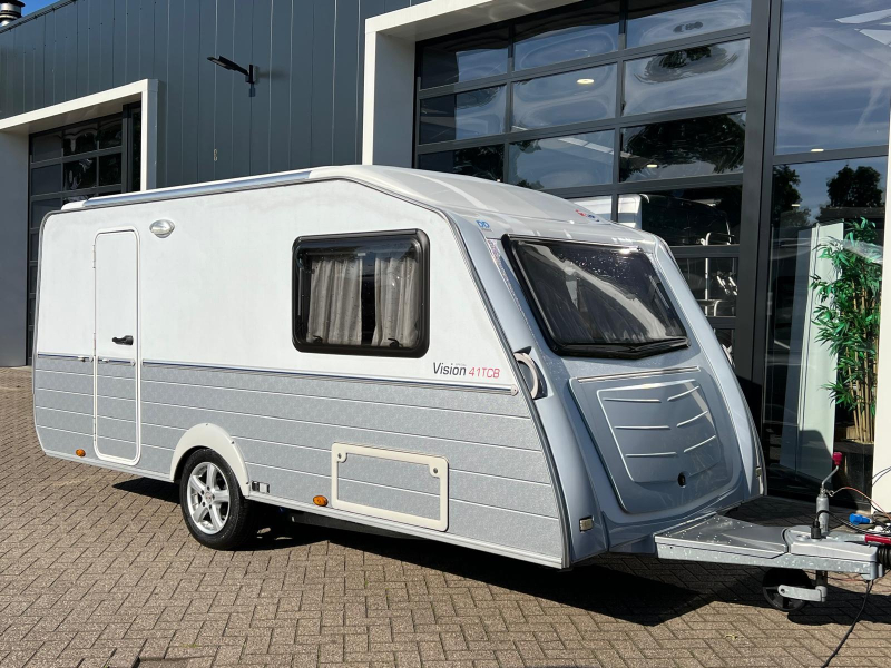 Kip Vision Special 41 TCB Hefdak, Lengtebedden, LMV  foto: 19