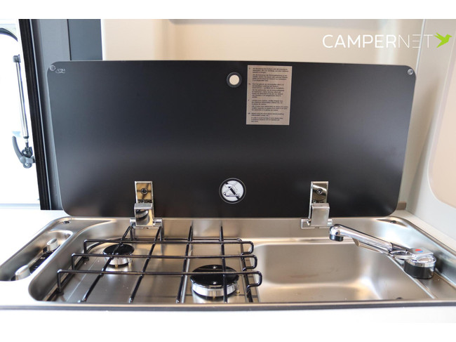 Carado CV600 Pro + 140pk Automaat | 5.99m | Dwarsbed | Luifel | Pro + pakket | foto: 13