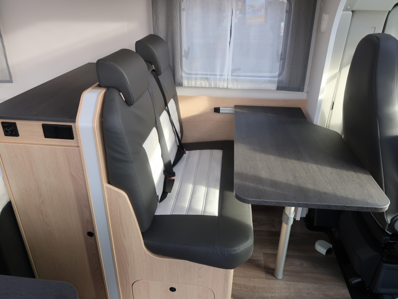 Sunlight Adventure Edition 58 T 5,96m / HUBBETT /FRANZ&Ouml;SISCHES BETT Foto: 2