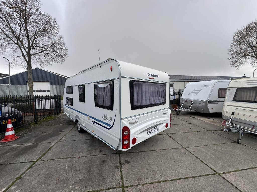 Adria 542 ku adora foto: 9