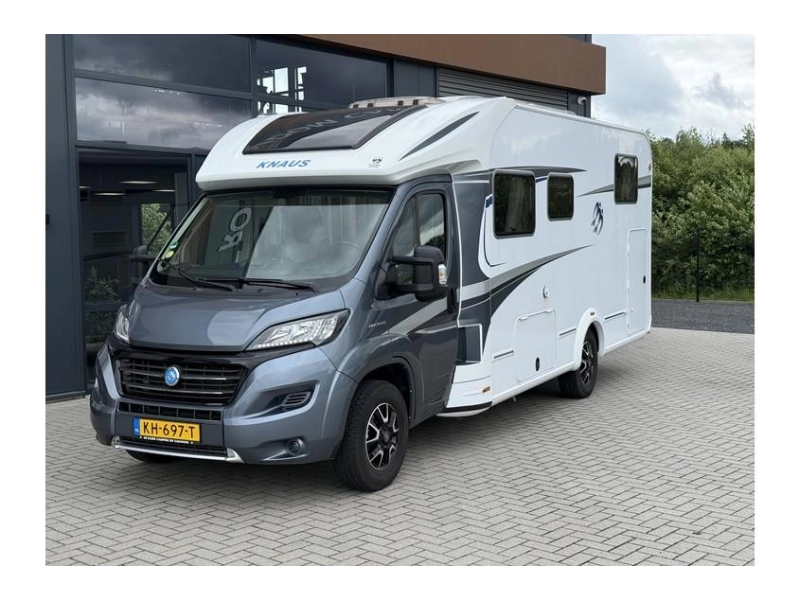 Knaus Sun Ti 700 Enkele bedden, zonn, oven  foto: 1