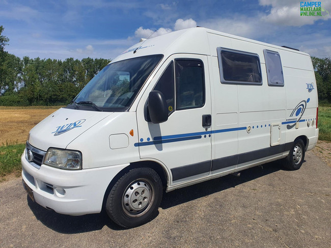 Adria Twin 560 Foto: 1