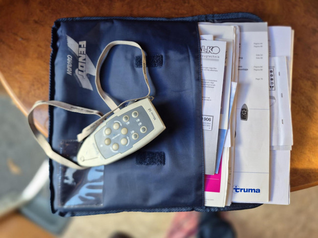 Fendt 560 GT Enkele bedden, Mover, Airco, Cassetteluifel etc foto: 22