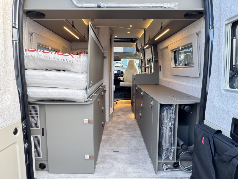 Hymer Yosemite - MEGA-DEAL - Automaat -  foto: 15