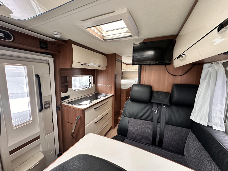 LMC Passion T 663 G 2000€ gratis extra opties  foto: 6