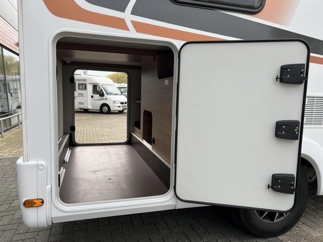 Weinsberg 600 MEG Pepper Edition 165PK Enkele Bedden Luifel Zonnepaneel Omvormer foto: 23
