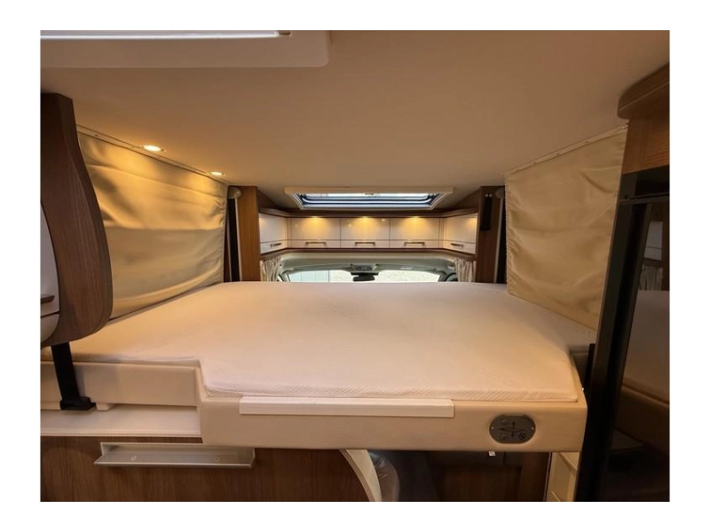 Carthago C-Tourer T 144 LE 4 persoons, LPG, automaat  foto: 22