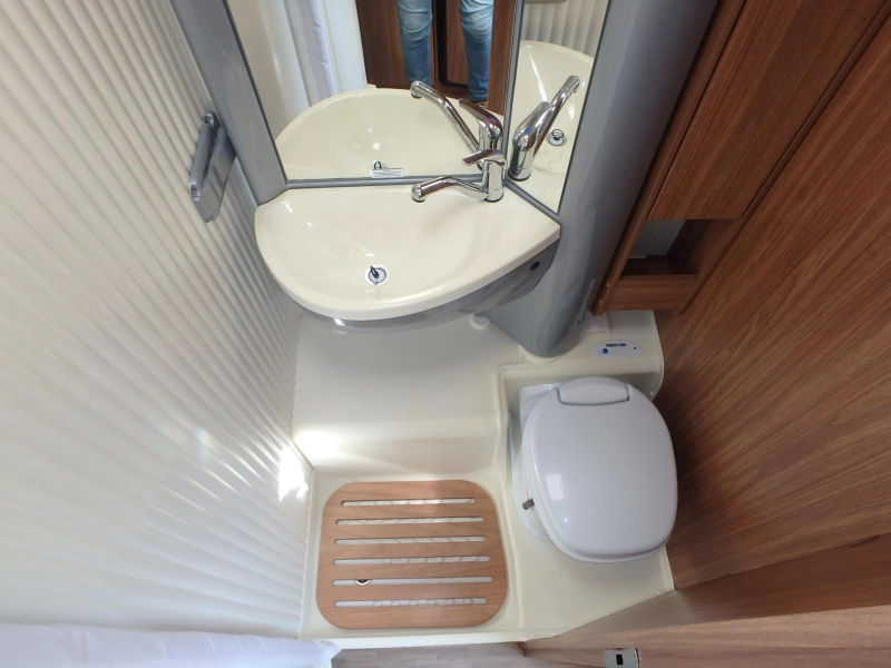Carado T 132 Compact y en perfecto estado foto: 19