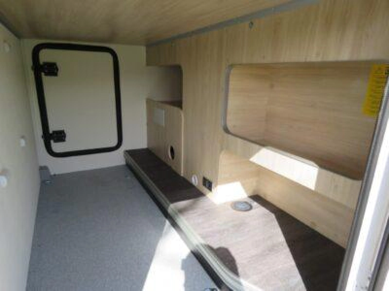 Chausson 627 5 pers.met enkele bedden  foto: 8