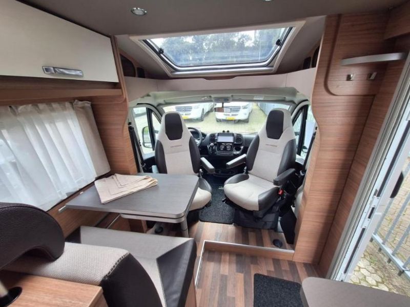 Weinsberg CaraCompact 600 MEG - BTW VERREKENBAAR!  foto: 10