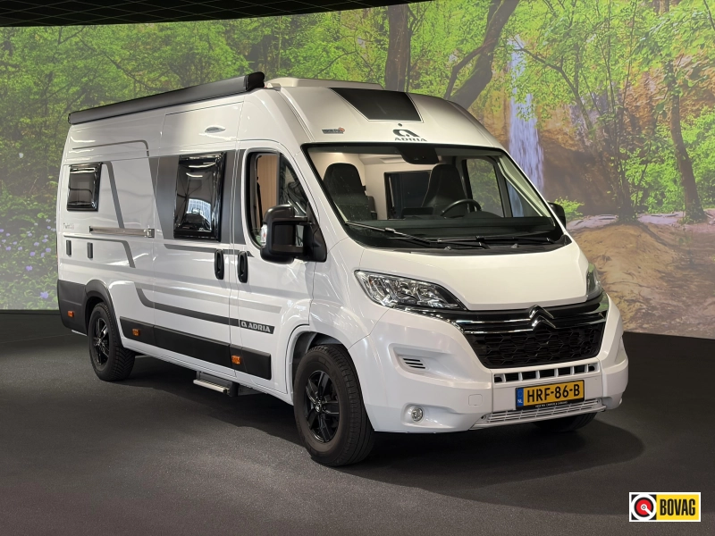 Adria Twin Axess 640 SL zonnepaneel / omvormer  foto: 0