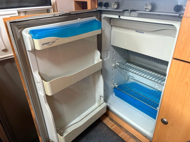 LMC Liberty 2.8JTD 130PK Luifel  foto: 13