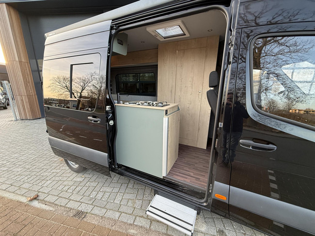 Mercedes-Benz Sprinter 314 Autom&aacute;tico L2H2 Oficina M&oacute;vil/Camper foto: 23