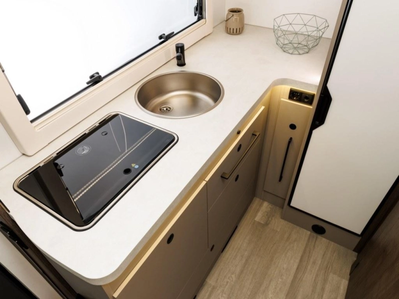 Benimar Tessoro 481 modelo base 2026 foto: 9