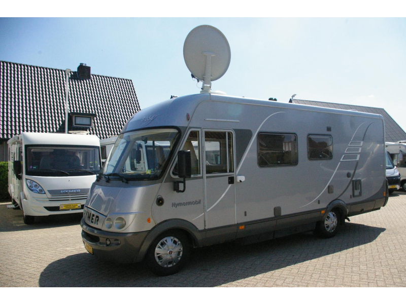 Hymer B 654 Cama francesa, Autom&aacute;tico, Aire acondicionado foto: 4