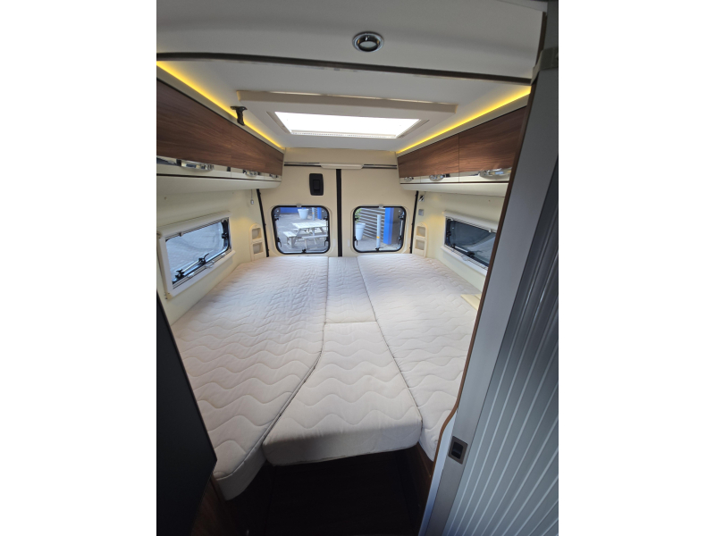 Adria Twin 640 SLX 2016 top staat  foto: 20
