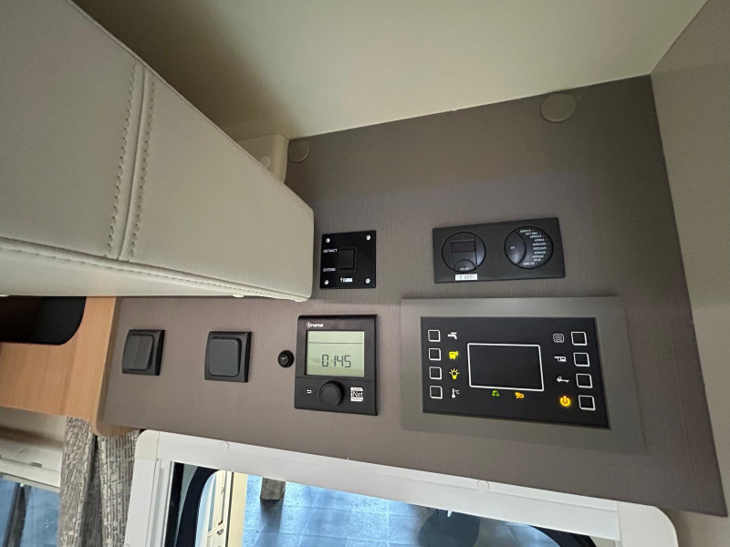 McLouis Sovereign 481 G Cama Queen foto: 10
