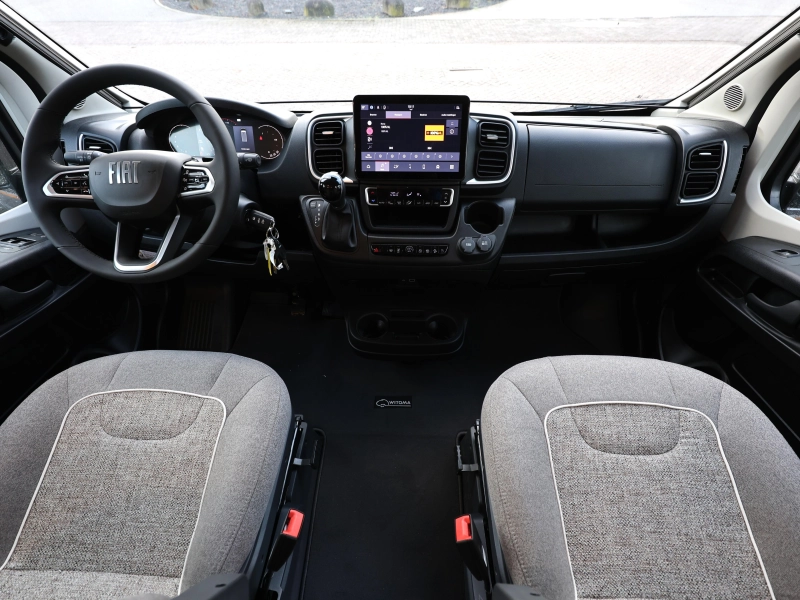 Malibu Van Charming Coupe 640 LE SUPERSALE BIJ WITOMA !!  foto: 17
