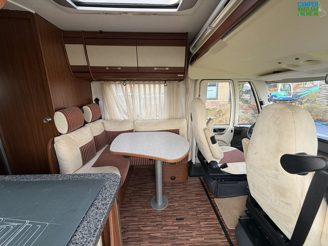 Hymer B 674SL foto: 12