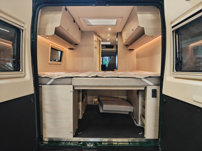 tourne mobil 6.4 EDITION 2.2 BlueHDI 165PK HEAVY - ALL SEASON foto: 8
