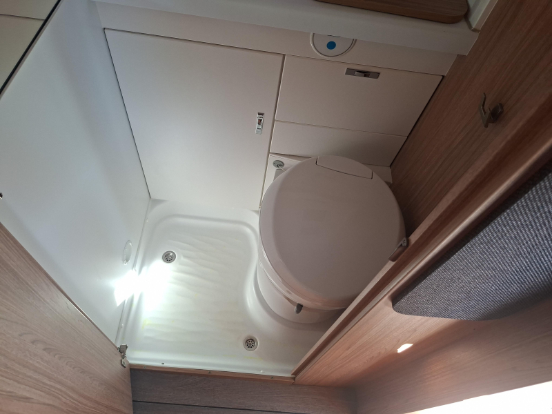 Weinsberg CaraBus 540 MQ supercompact 4 p.hefdak  foto: 20