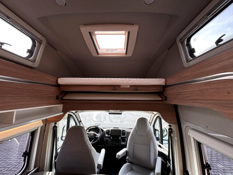Weinsberg CaraBus 600 MQH Dwarsbed/2025/Euro-6/5.9M  foto: 17