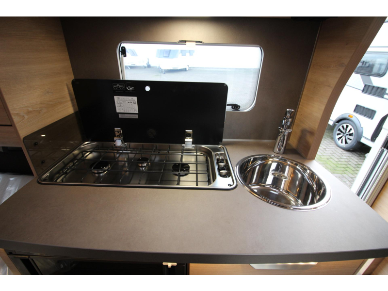 Knaus Sudwind Black Selection 460 EU AIRCO AKTIE JULI MAAND  foto: 13