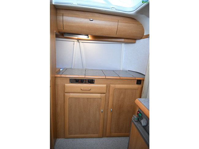 Eriba Touring Triton 420GT Foto: 14