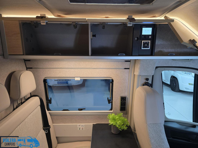 Hymer Yosemite 600 * Automaat* Lengtebedden*6-meter* foto: 19