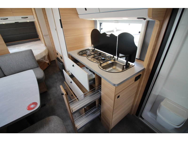 Dethleffs Camper 560 FMK Summer Edition + Airco!  foto: 12