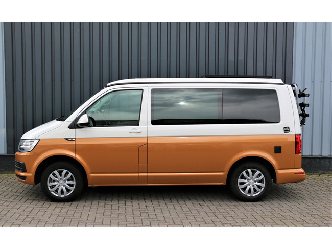 Volkswagen Transporter Camper 2.0 TDI L1H1 Highline 150pk Autom 4 Slaapplaatsen Nav Cruise Climatic Nieuw interieur foto: 3