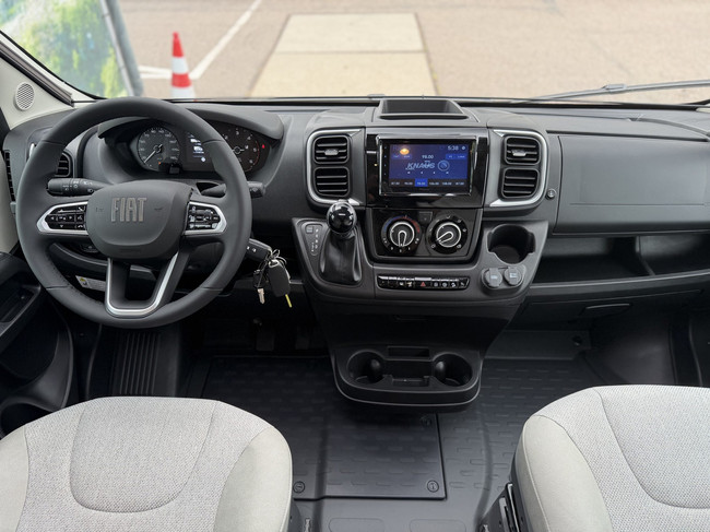 Knaus Live Wave 650 MEG Black Select foto: 12