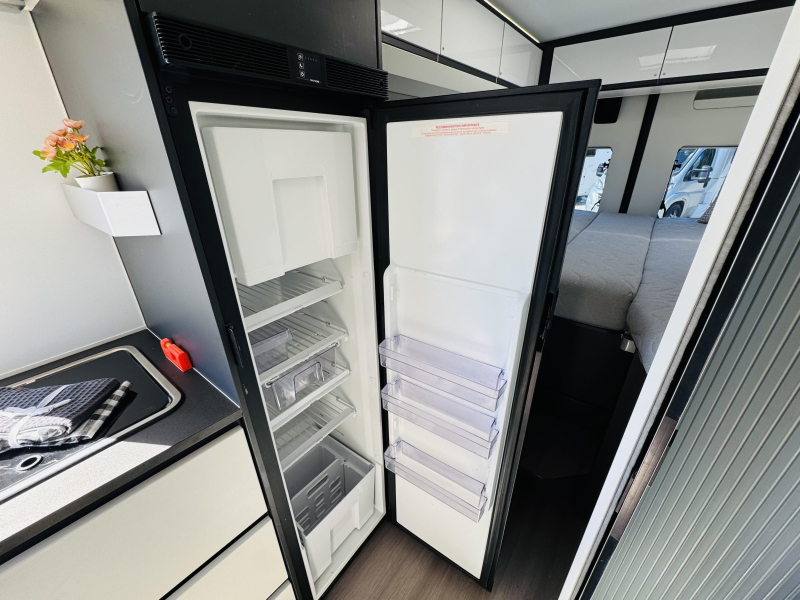 Adria Twin Supreme 640 SLB Camas individuales foto: 13