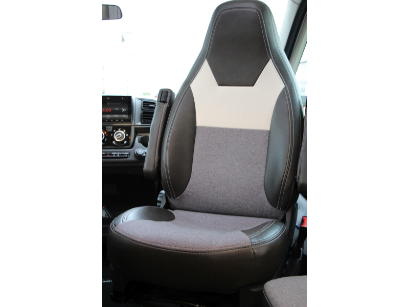 Sunlight T67 Camas individuales + Cama abatible foto: 48