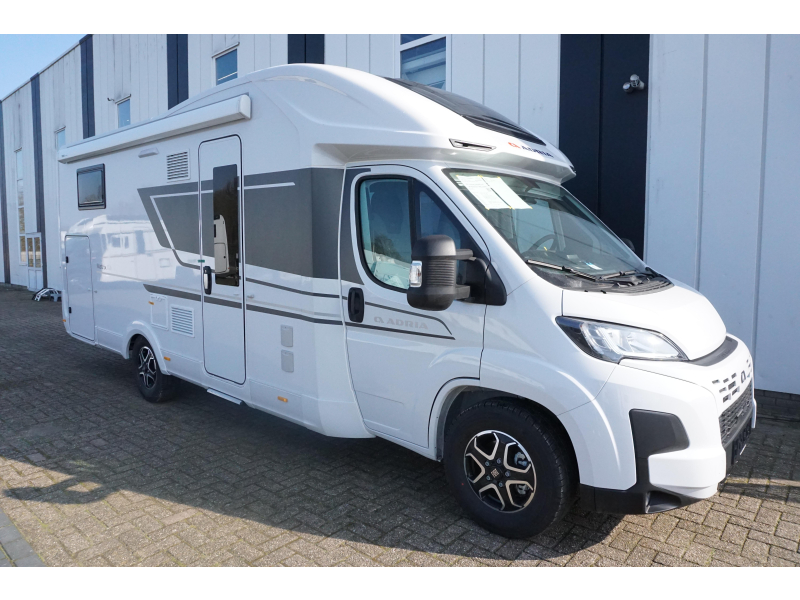Adria Matrix Axess 670 SL foto: 1
