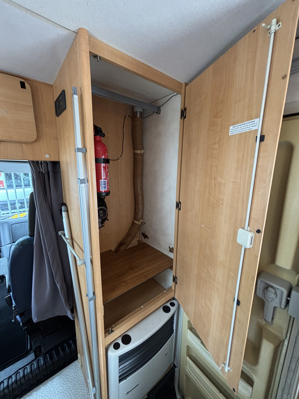 Chausson Welcome 50 5.40m COMPACT! RONDZIT + KLAPBED  foto: 8