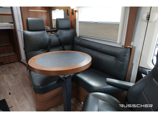 Hymer BMC i 680 170Pk Automaat. | Levelsysteem | Maxxfan | Dakairco | Lithium accu foto: 6