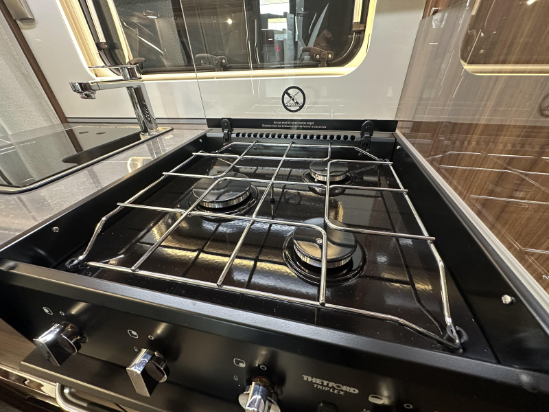 Fendt Diamant 560 SGW Model 2026  foto: 8