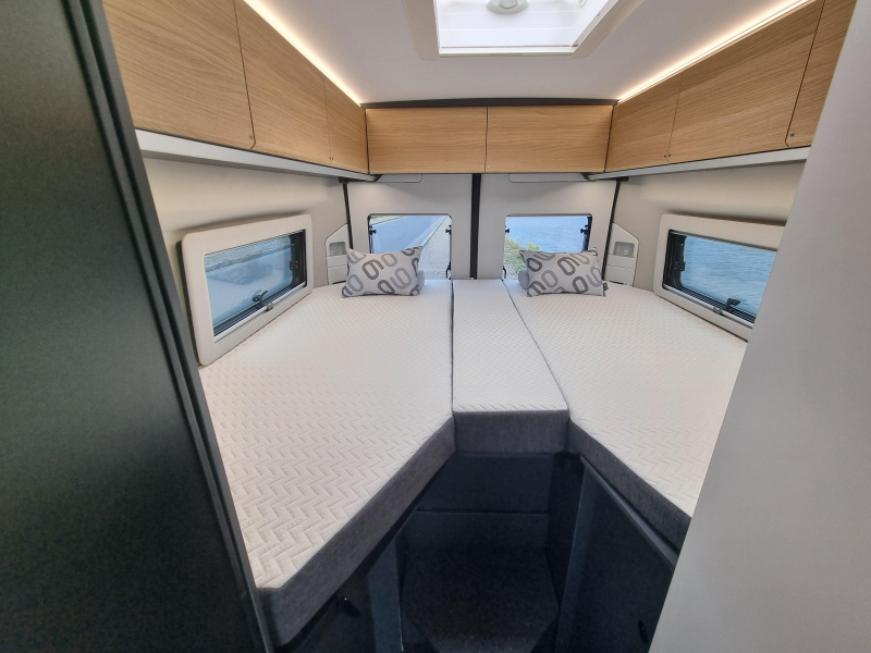 Adria Twin 640 SLB 60 Years Edition Foto: 19